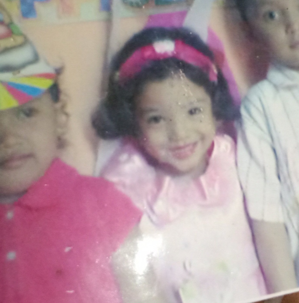 Dewi Masa Kecil 4